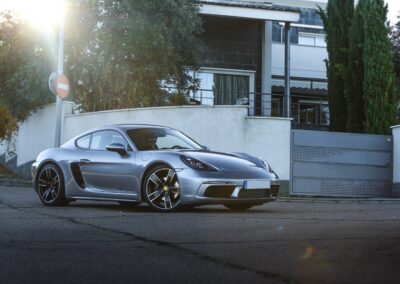 Porsche 718 Cayman