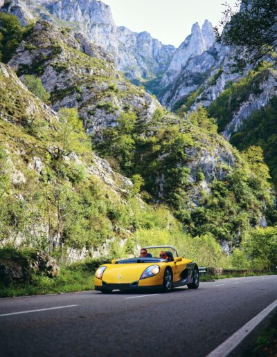 León Rapide. Renault Spider en ruta
