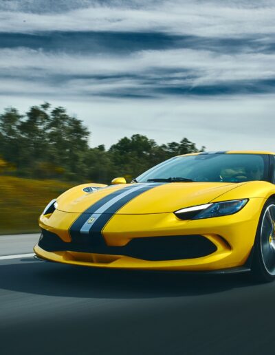 Portada Serra da Estrela 2025. Ferrari 296 GTB